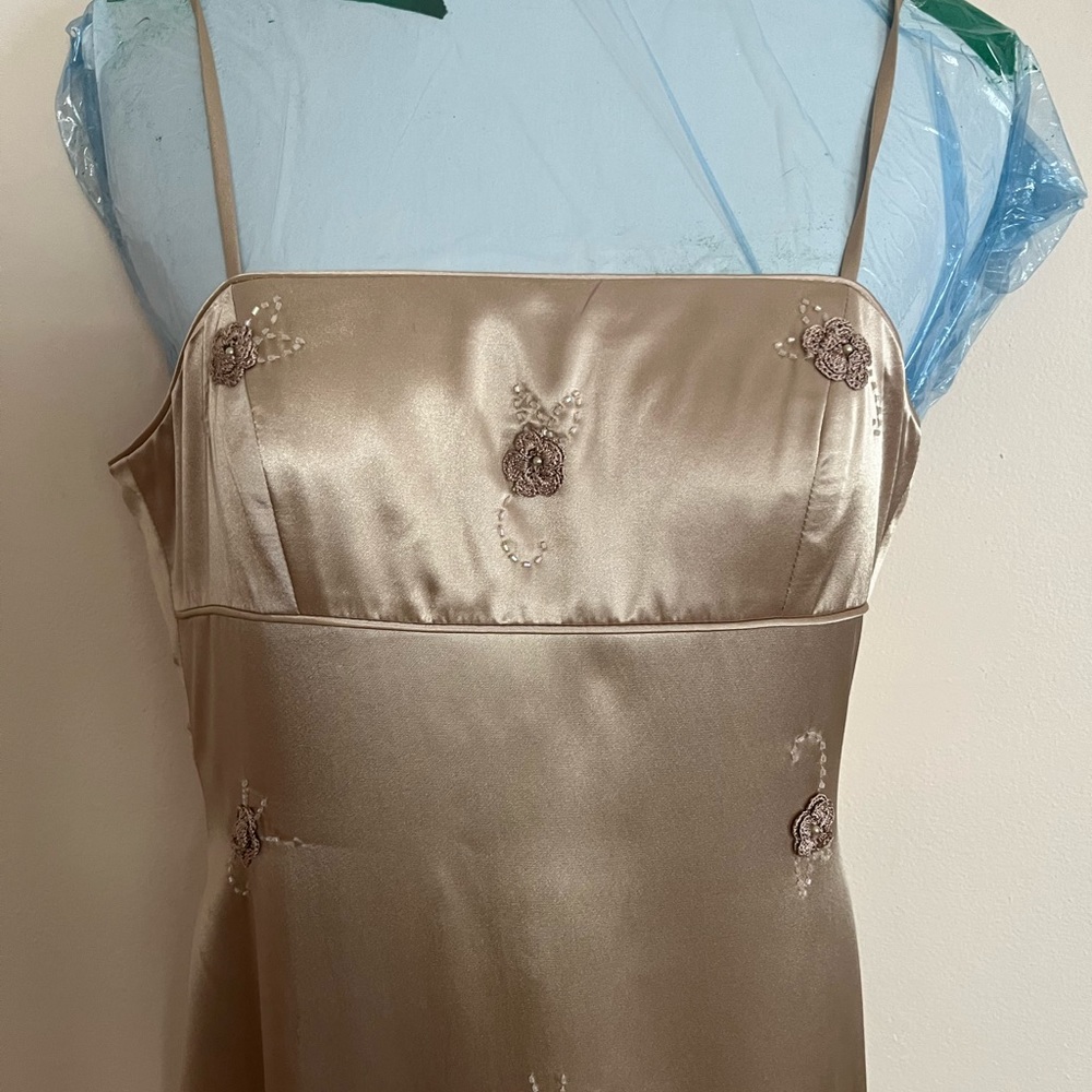 Beautiful midi dress wedding, prom